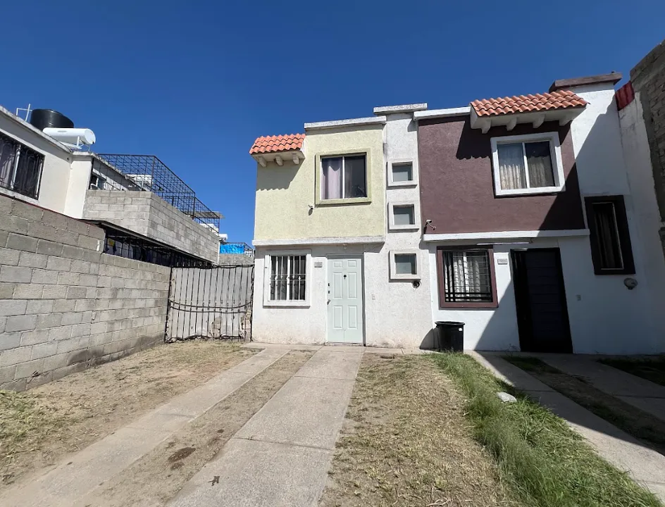 Casa en venta en LOS CANTAROS, Tlajomulco de Zuñiga