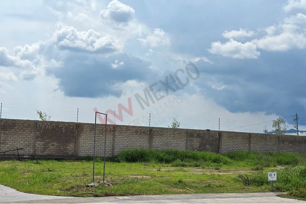 Foto 6 de TERRENO EN ESQUINA EN ALVA RESIDENCIAL | 168.60 M²