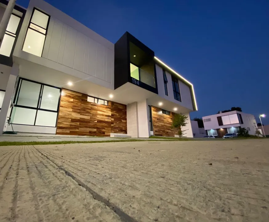 Casa en venta en Valle Imperial, Zapopan