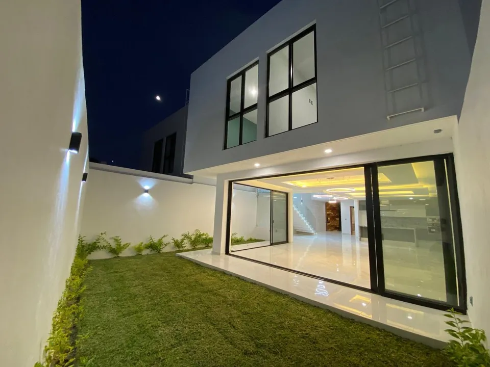 Foto 8 de Casa en venta en Valle Imperial, Zapopan