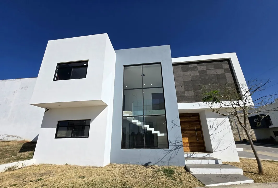 Foto 2 de Casa nueva en venta en Capital Norte. Coto SIVEC