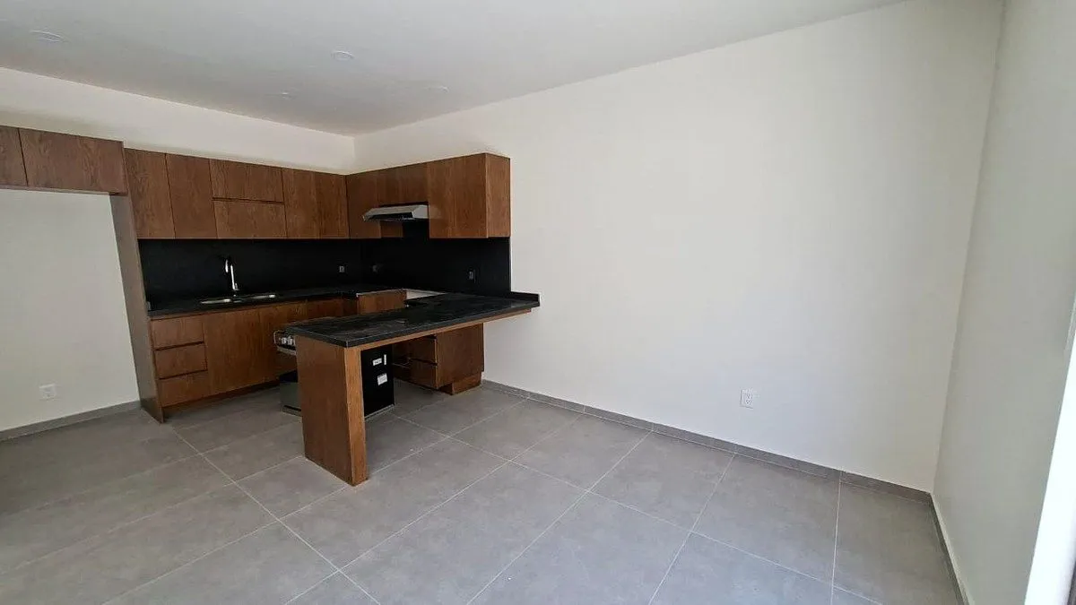 Foto 2 de CASA DE RENTA EN COTO ALTANZA SOLARES. ZAPOPAN JAL.