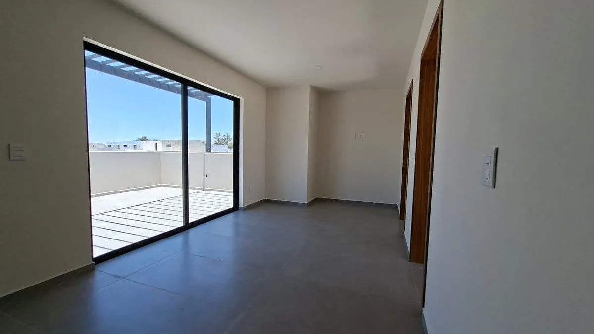 Foto 5 de CASA DE RENTA EN COTO ALTANZA SOLARES. ZAPOPAN JAL.