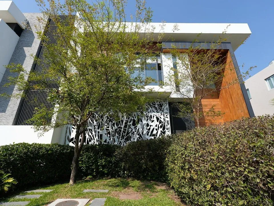 RESIDENCIA VENTA PUERTA LAS LOMAS