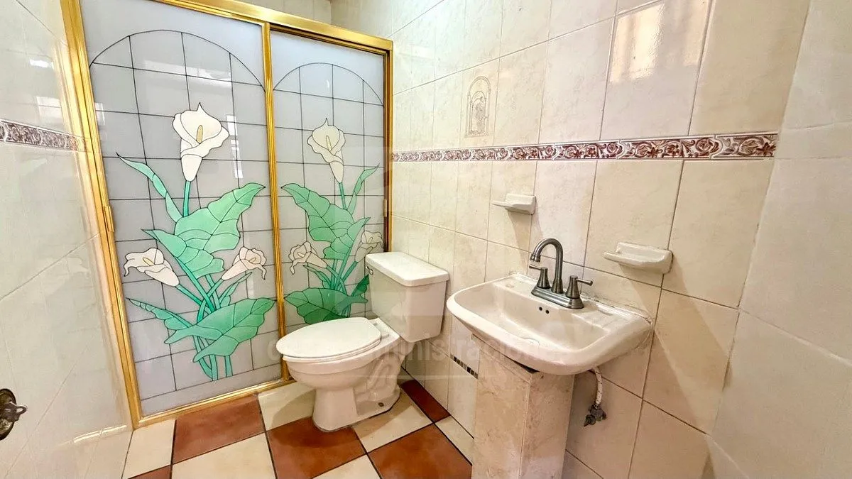 Foto 6 de CASA EN VENTA DE 3 NIVELES EN COTO EN CIUDAD GRANJA