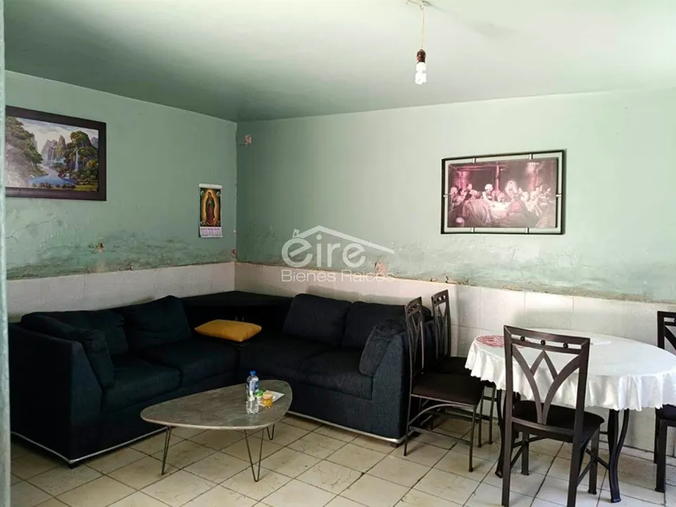 Foto 7 de Casa en venta en Balcones de Oblatos, Guadalajara | 2 niveles con acceso indepen