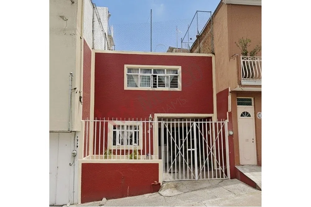 Propiedad en VENTA - Calle Ricardo Castro 2043, Santa Cecilia, 44700 Guadalajara, Jal, México