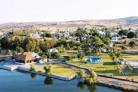 Terreno en venta en Cajititlán