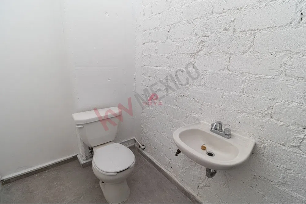 Foto 3 de LOCAL EN VENTA EN AVILA CAMACHO, ZAPOPAN , JALISCO