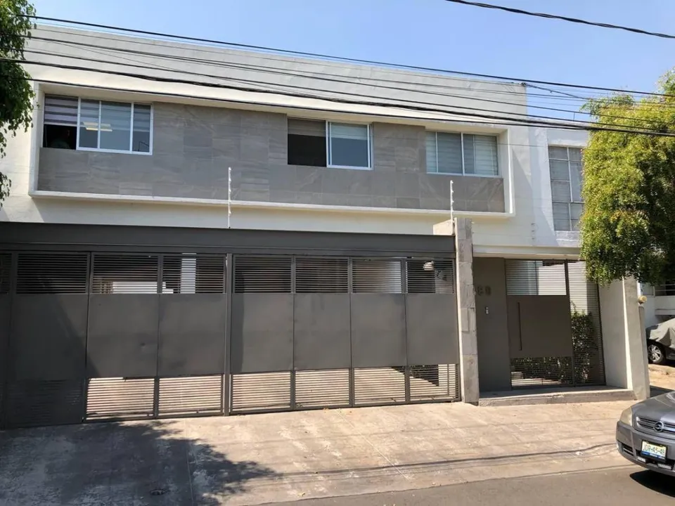 OFICINAS EN VENTA ARCOS VALLARTA