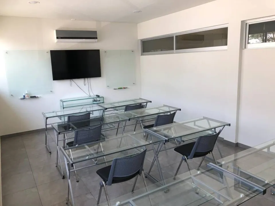 Foto 7 de OFICINAS EN VENTA ARCOS VALLARTA