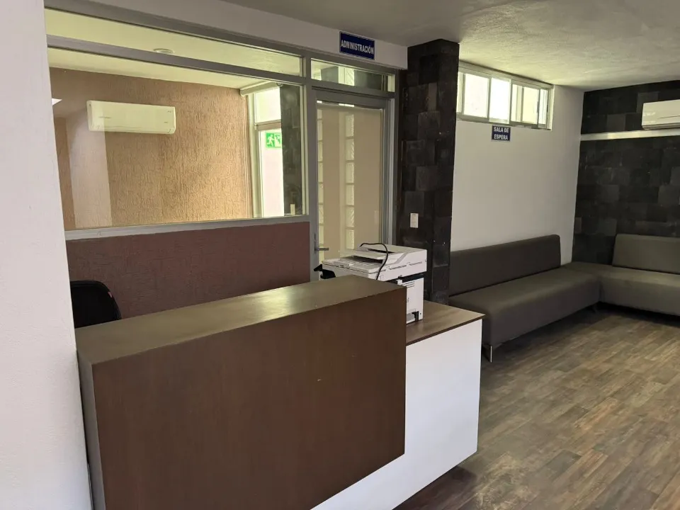 Foto 7 de Oficina en venta en Avenida Topacio, Verde valle, Guadalajara