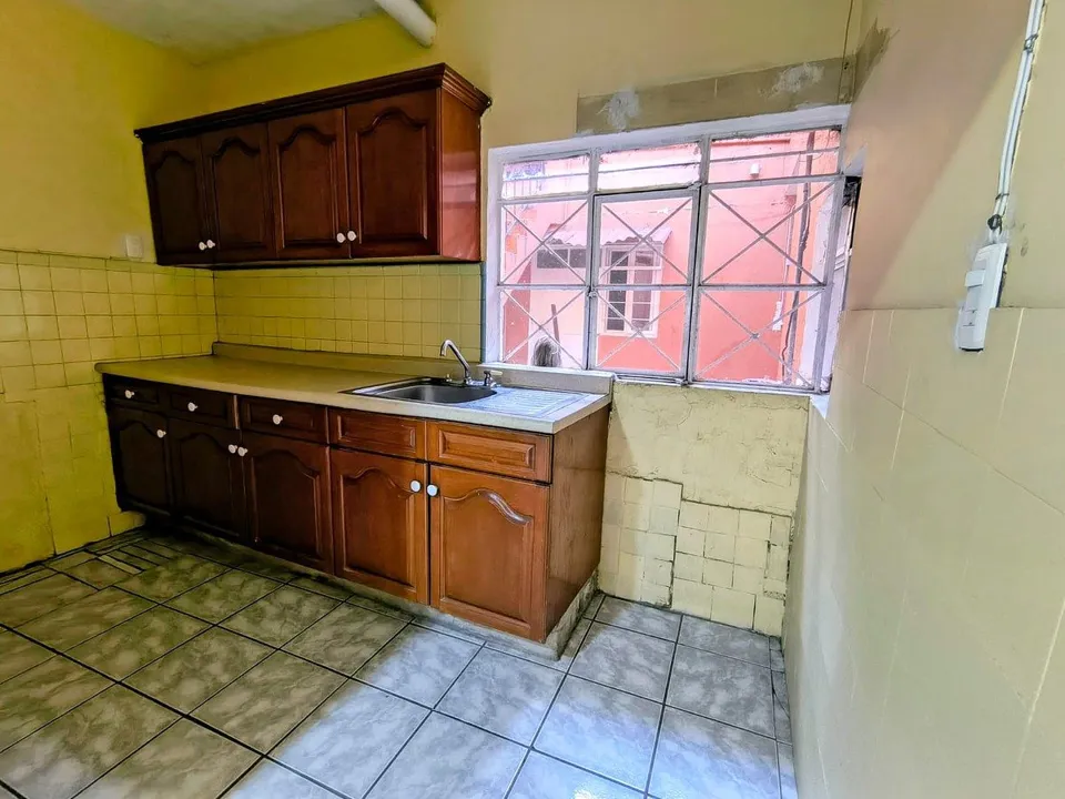 Foto 4 de Casa con 2 departamentos en venta