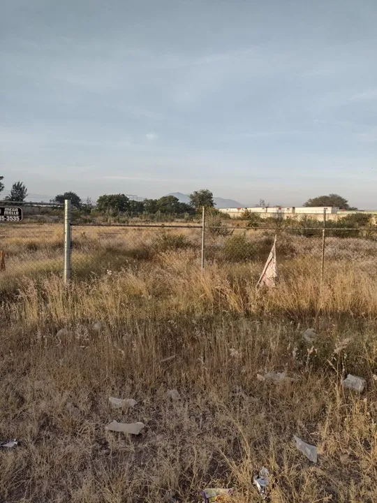 Terreno en Venta con uso de suelo mixto, en Av. Adolf Horn, Tlajomulco de Zúñiga