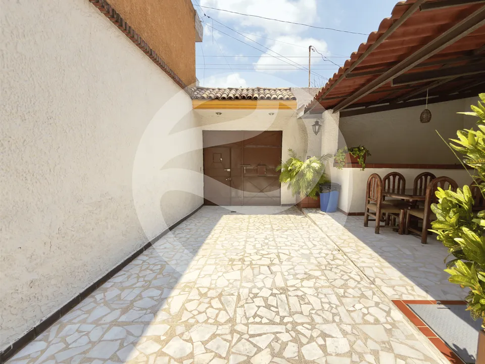 Foto 3 de Casa en Venta a unas cuadra de Av. Colon,  Col. Lázaro Cárdenas