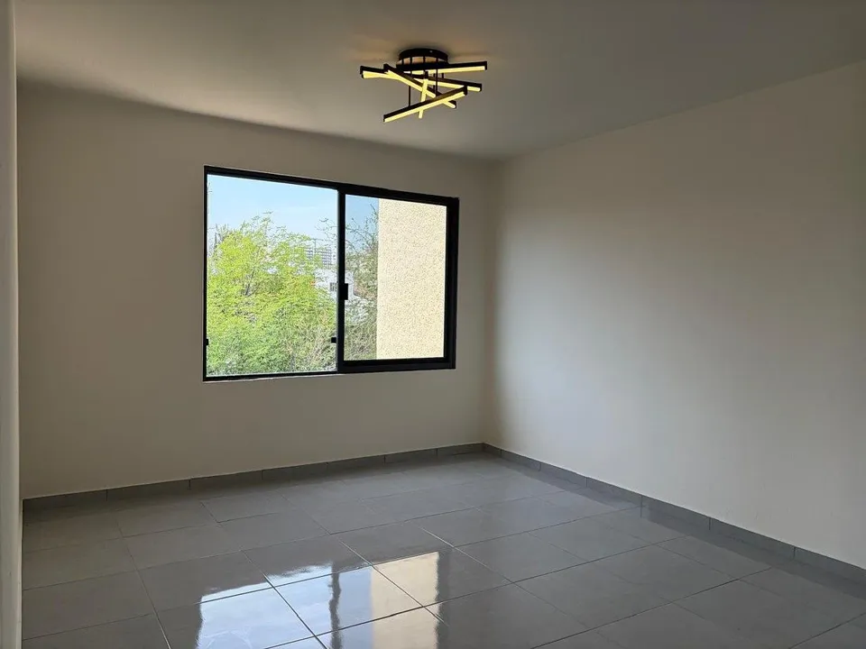 Foto 4 de Departamento en Venta en Colomos Providencia - Alberta 1753 - 6