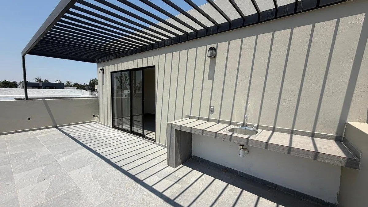 Foto 6 de Casa en renta en Solares