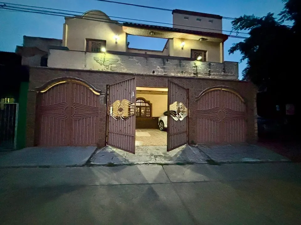 Foto 3 de Casa En Venta y Renta en Colonia El Carmen, Guadalajara.