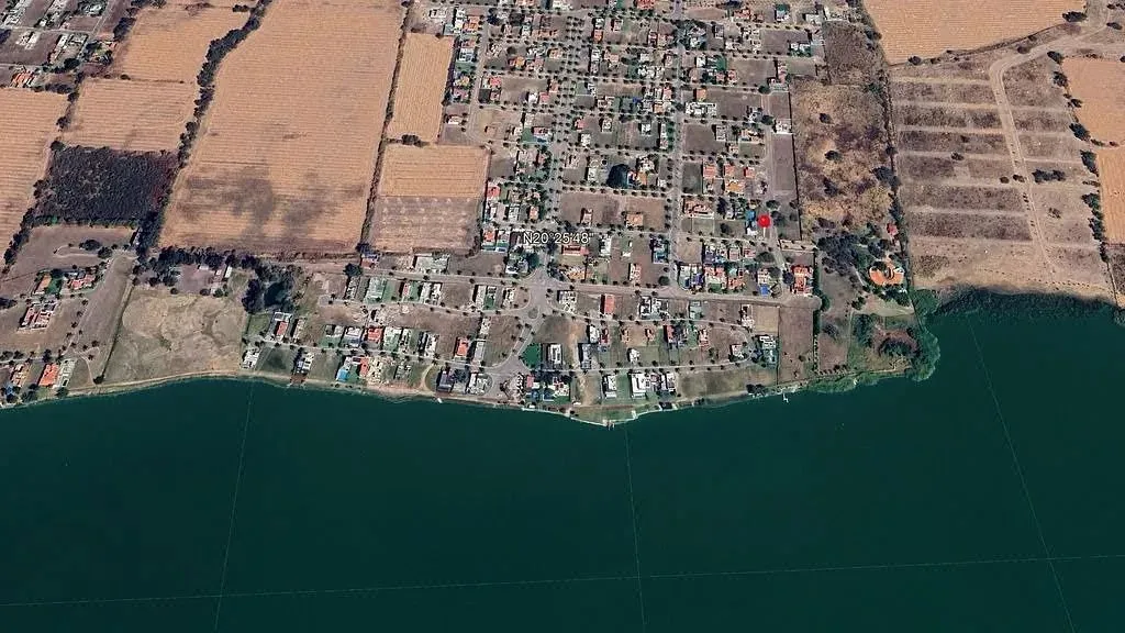 Foto 4 de TERRENO ESQUINA CERCA LAGUNA DE CAJITITLÁN