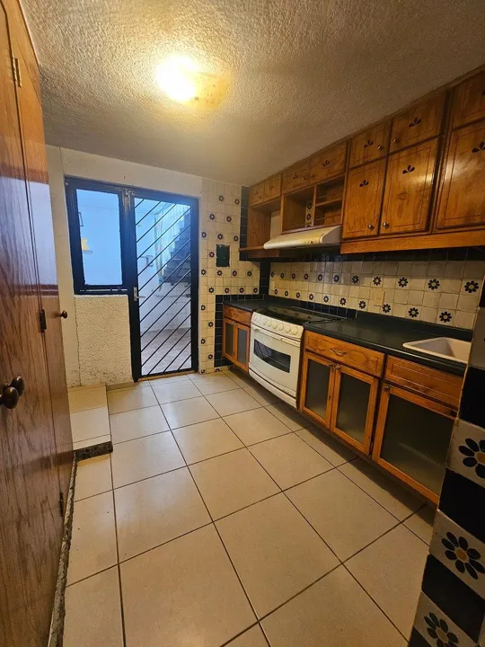 Foto 3 de Casa en venta La estancia cerca de Galerías, Zapopan
