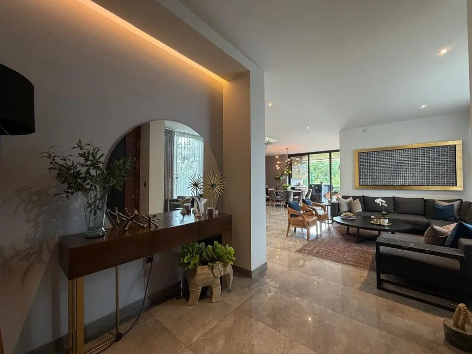 Foto 5 de Casa en venta en Los Sueños  Av. Vallarta, carretera a Nogales