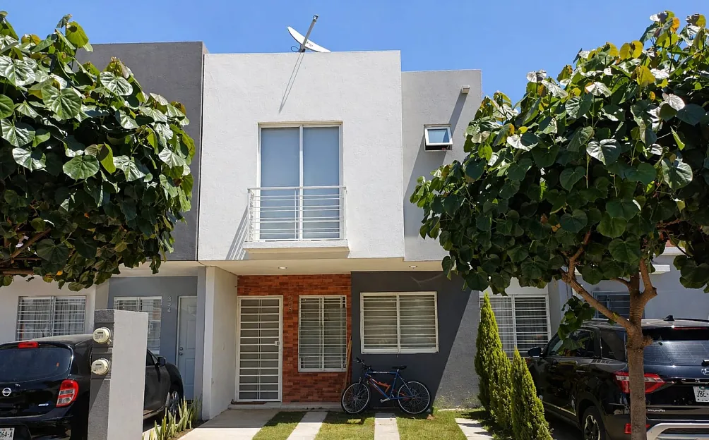 Casa en venta en PARQUES DE TESISTAN III, Zapopan