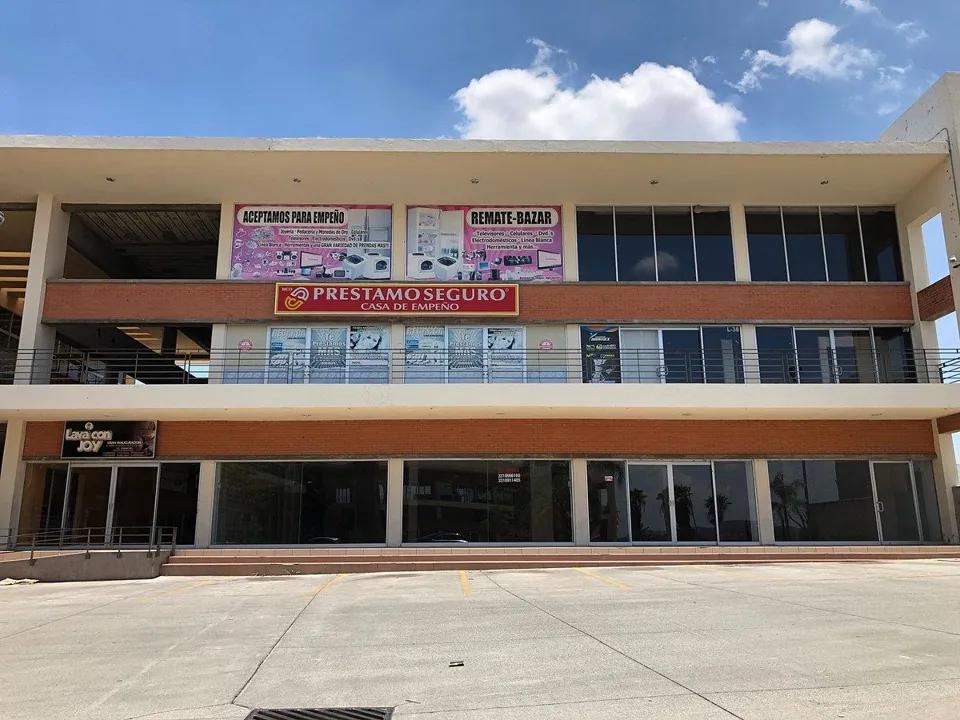 Locales comerciales en VENTA en Plaza Santiago UrbiTonala