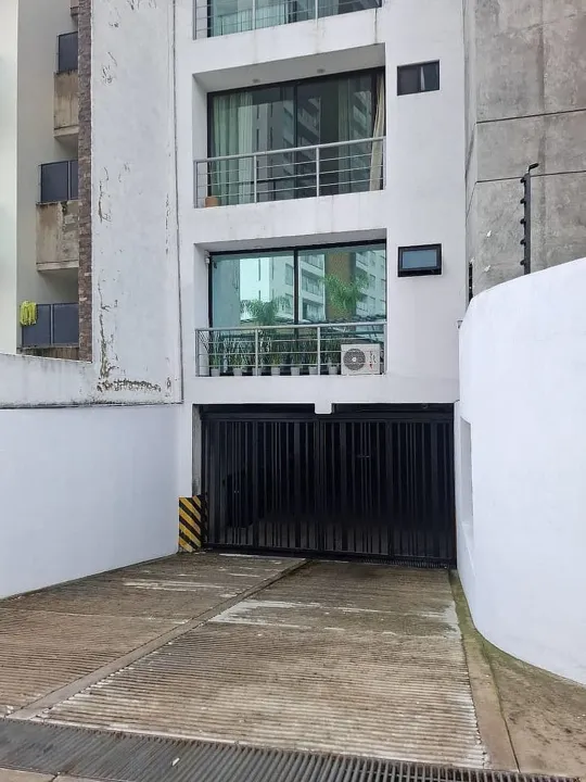 Foto 2 de Hermoso Departamento en Venta Frente al Parque Metropolitano