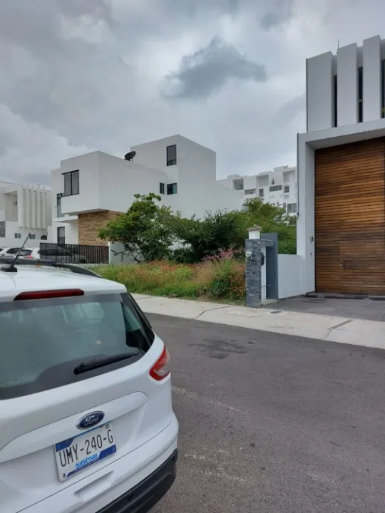 Terreno en venta en Avenida Paseo de las Pitahayas, zibata, Zibatá