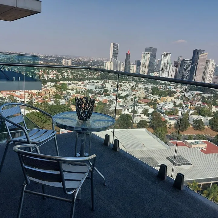 Foto 6 de DEPARTAMENTO EN RENTA 5162 TORRE 5000 EN WEST POINT.