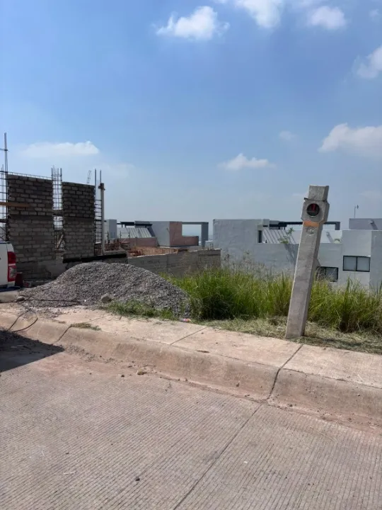 Terreno en venta en Avenida de los Paisajes, Sin Nombre, San Pedro Tlaquepaque