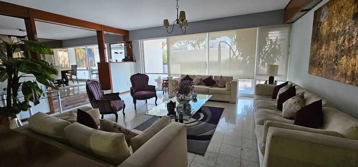Foto 6 de CASA RENTA EN AV AMERICAS CON USO MIXTO