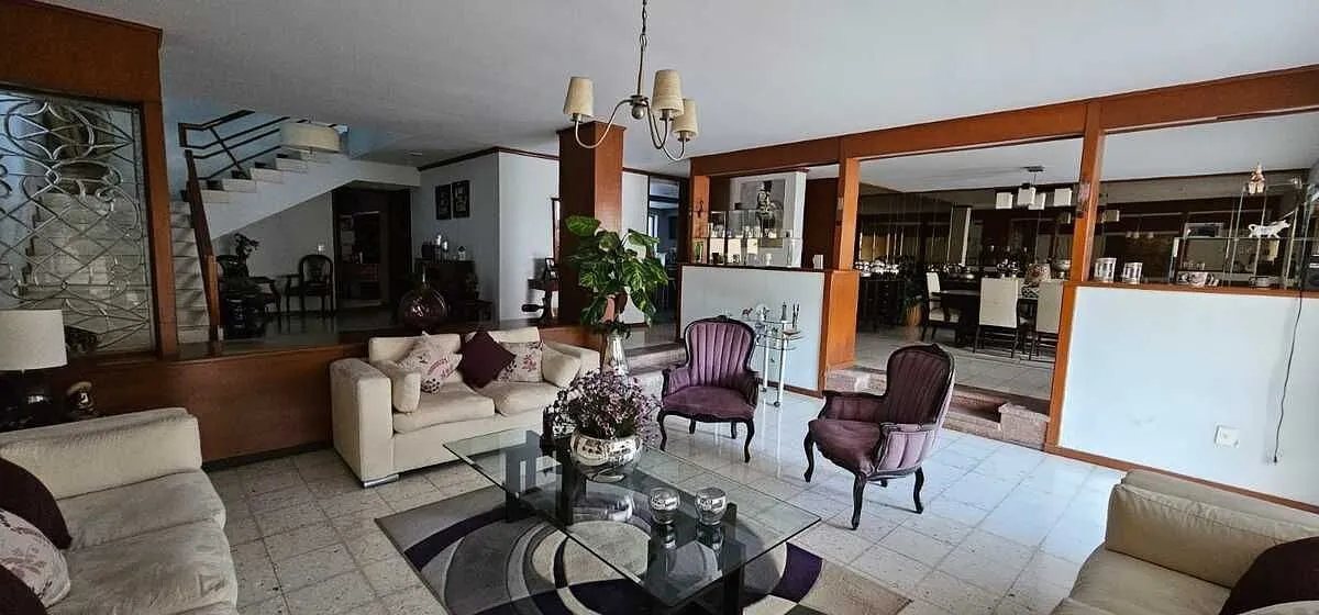 Foto 7 de CASA RENTA EN AV AMERICAS CON USO MIXTO