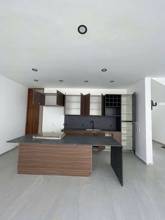 Foto 3 de Casa Nueva de Lujo en Fracc. Bosques Cedros, Tlajomulco, por Tec de Mty