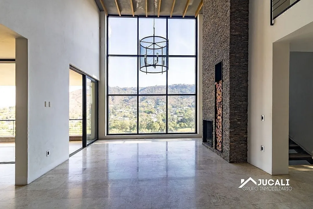 Foto 8 de Casa en venta con alberca con vista a campo de golf,  Las Cañadas, Zapopan
