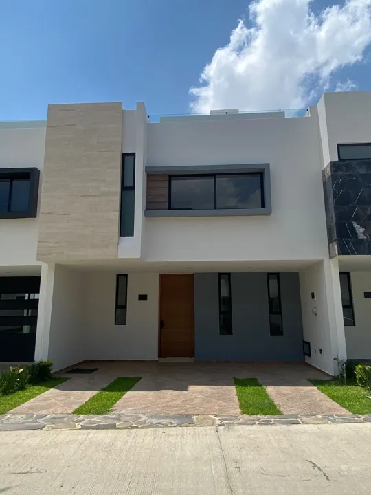 Casa en venta en Palmira, Valle Imperial, Zapopan