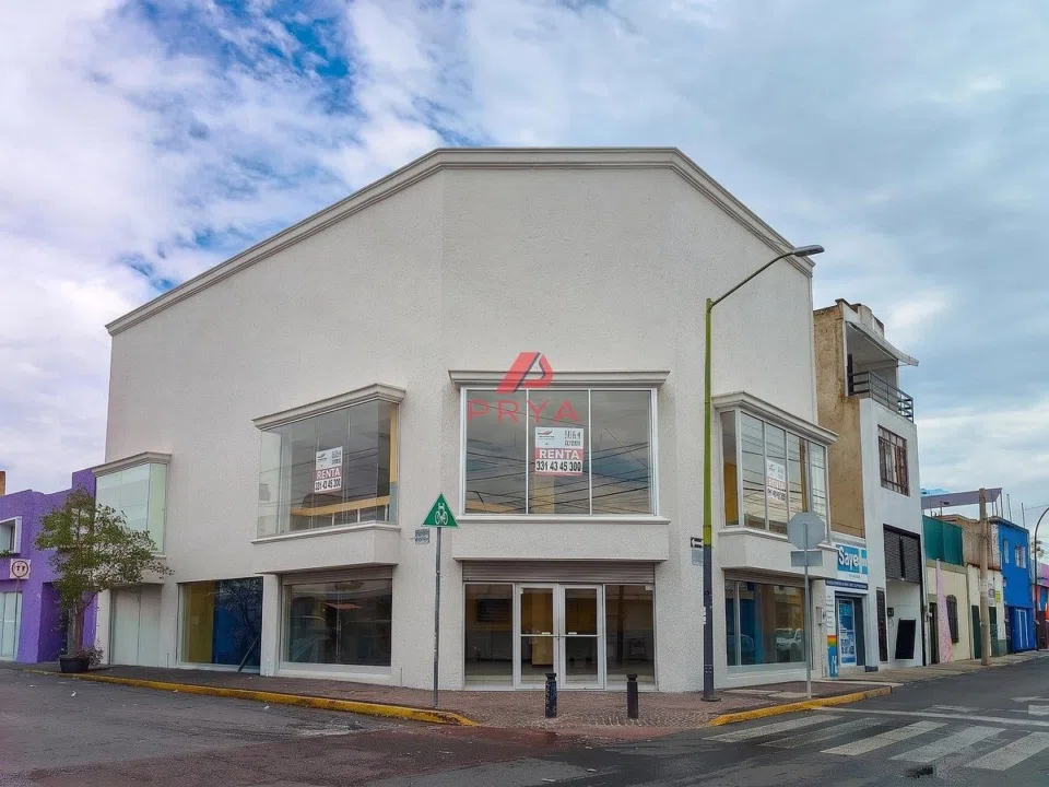 Foto 2 de Local Comercial en Renta en Santa Teresita, Guadalajara  | 638 m² con montacargas