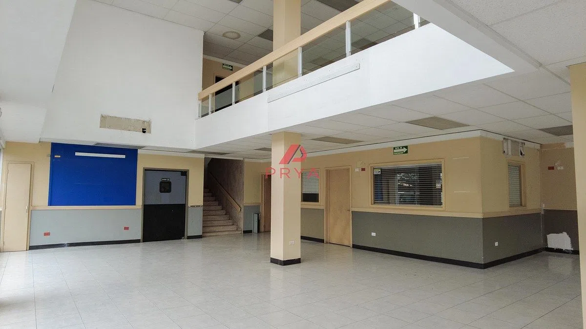 Foto 5 de Local Comercial en Renta en Santa Teresita, Guadalajara  | 638 m² con montacargas