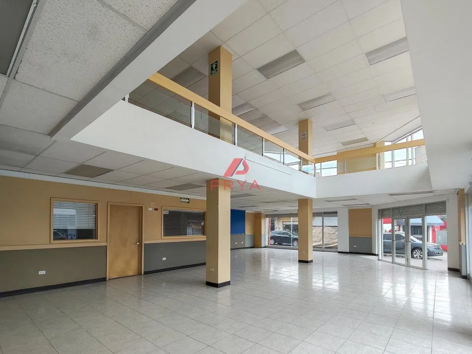 Foto 7 de Local Comercial en Renta en Santa Teresita, Guadalajara  | 638 m² con montacargas