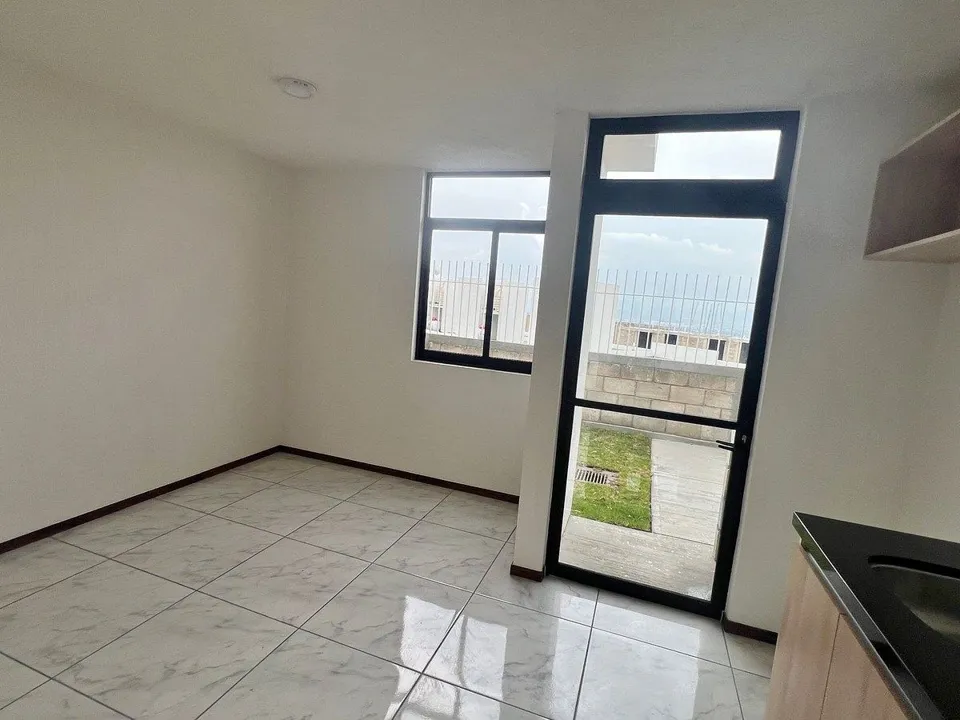 Foto 5 de Zimaltá Casa en Renta