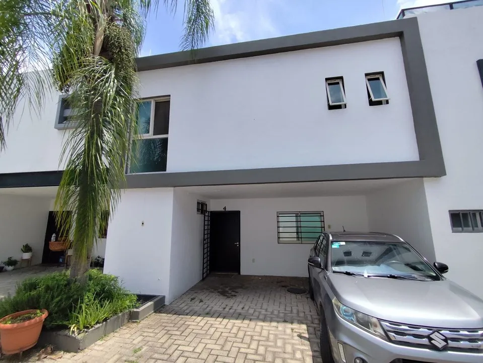 Casa en Coto Bugambilias Primera Sección como nueva