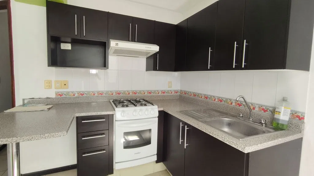 Foto 3 de CASA EN VENTA EN FRACC. LAGO REAL – ZAPOPAN