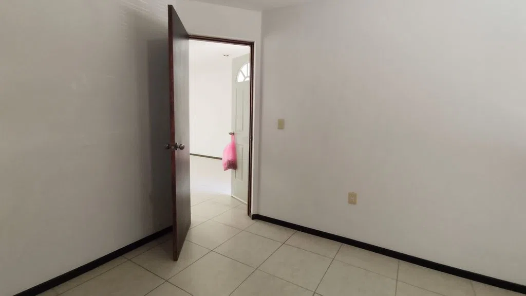 Foto 6 de CASA EN VENTA EN FRACC. LAGO REAL – ZAPOPAN