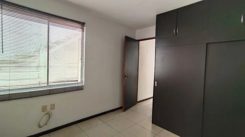 Foto 8 de CASA EN VENTA EN FRACC. LAGO REAL – ZAPOPAN