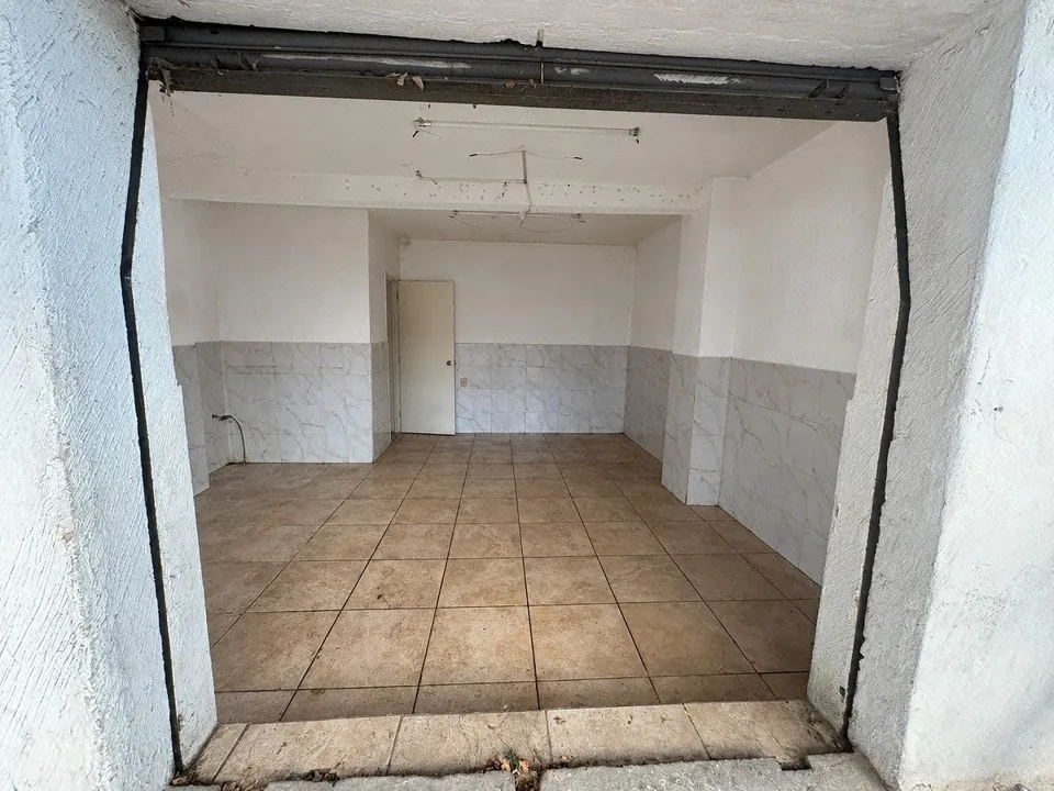 Foto 9 de LOCAL COMERCIAL EN RENTA  $6,000 (OBLATOS PTE) GUADALAJARA