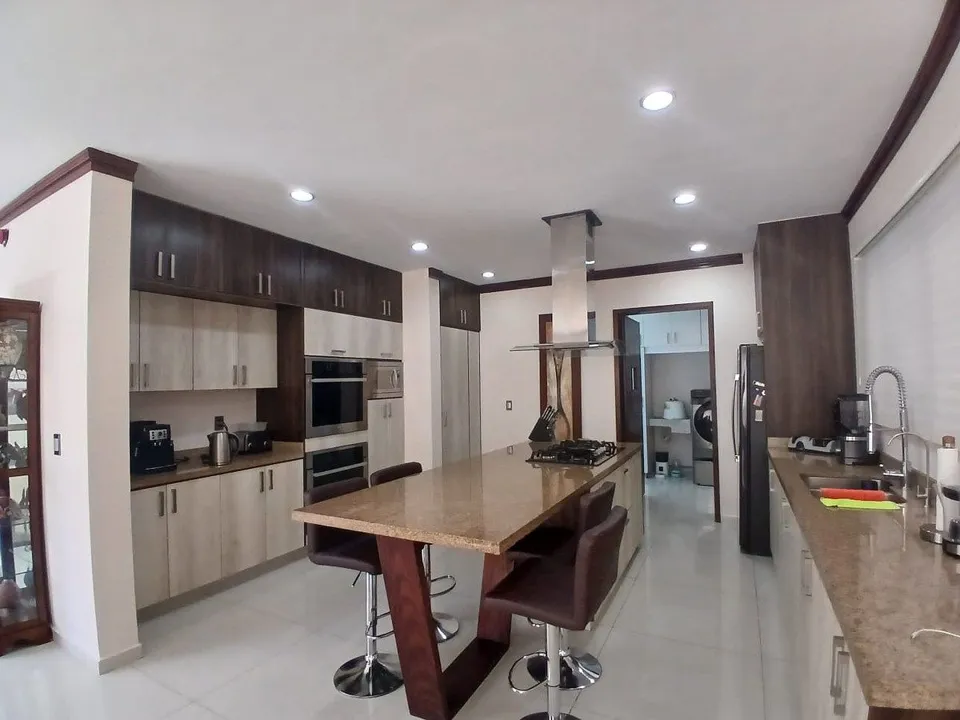 Foto 5 de Residencia en Fracc. Casa Fuerte al sur de Gdl