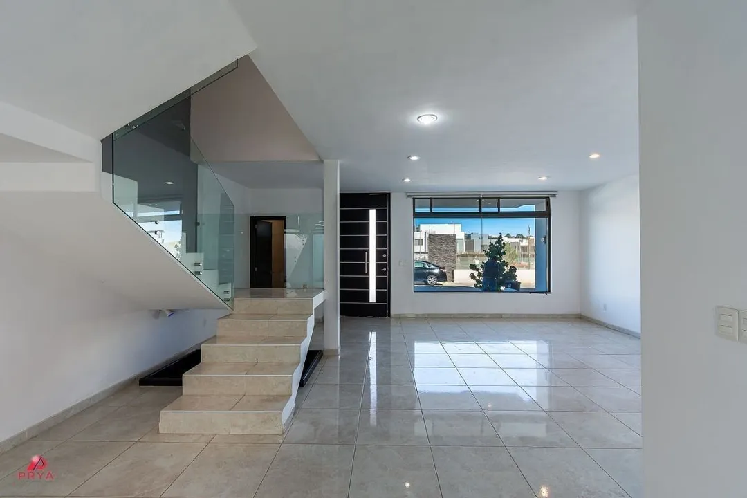 Foto 4 de Casa en Renta, Valle Imperial Zapopan con Roof Garden en Coto Álamos