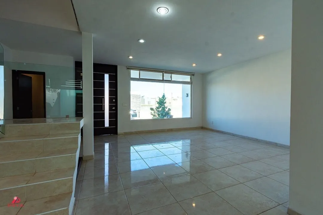 Foto 6 de Casa en Renta, Valle Imperial Zapopan con Roof Garden en Coto Álamos