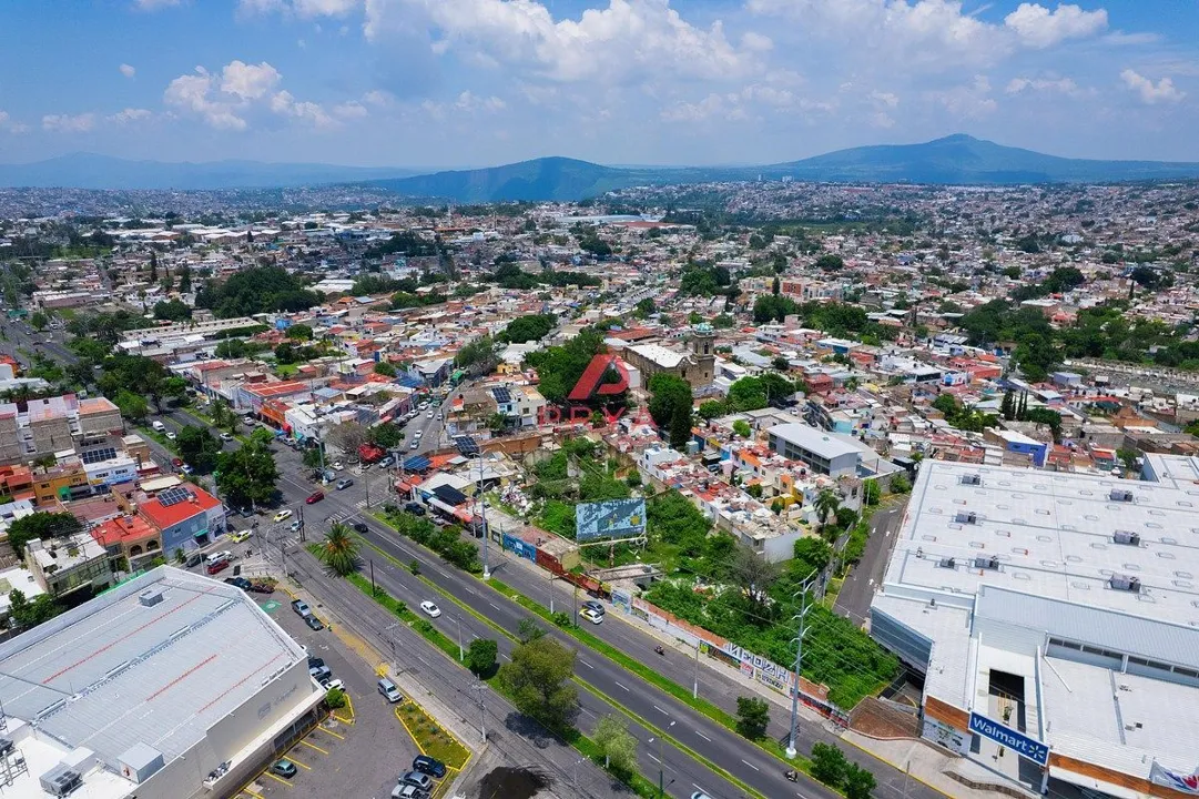 Foto 4 de Terreno Comercial en Renta en El Batán Zapopan 2224 m2 con 85m de Frente