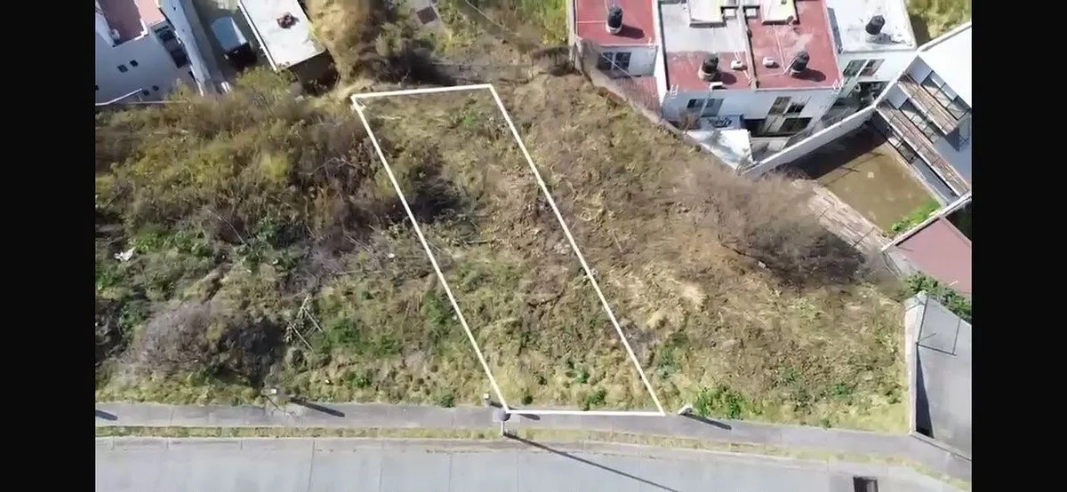 Foto 2 de Venta de terreno en Paisajes del tesoro, Tlaquepaque